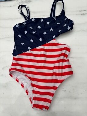 Cat and Jack size 4/5 Kids Star & Stripe One-Piece patriotic swimsuit.  Like new